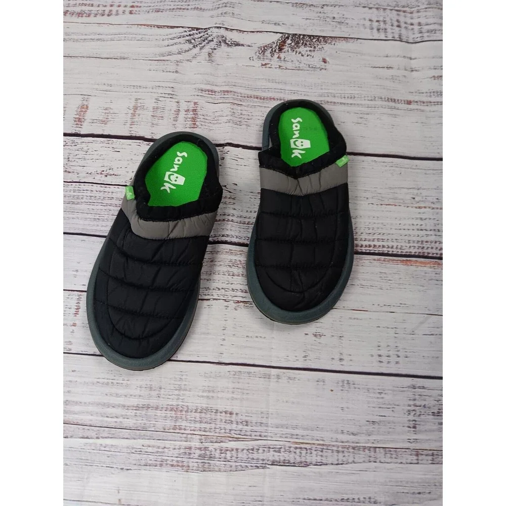 Sanuk  Puffer Low Big Kids LiL Black Slip On Shoes Size 5